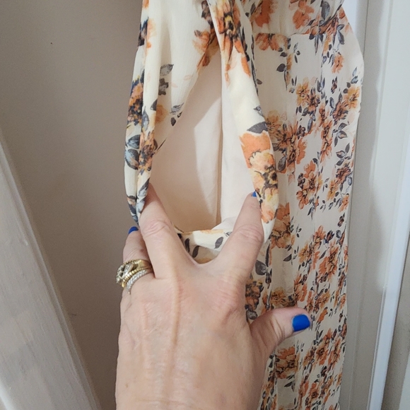 Ali &Jay Romper - Picture 3 of 9